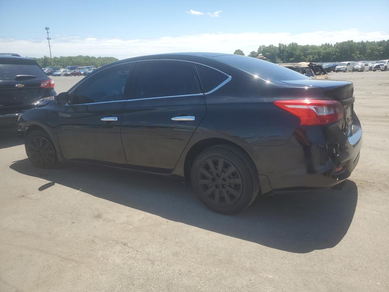 2019 Nissan Sentra S vin: 3N1AB7AP6KY221004