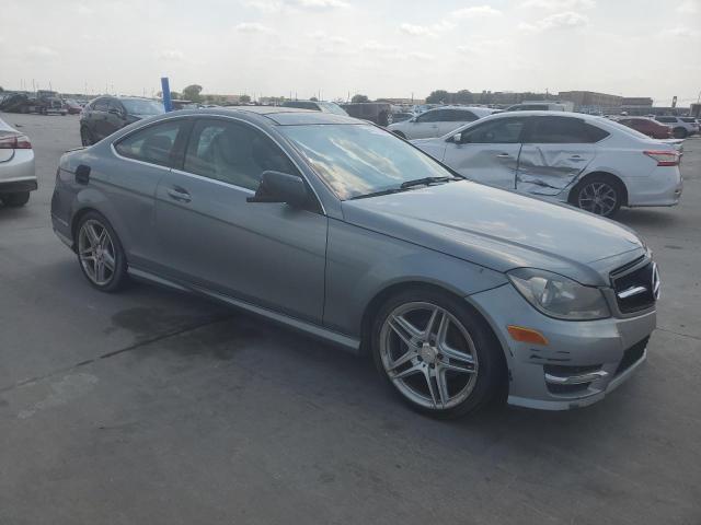 VIN WDDGJ4HB3DG015863 2013 Mercedes-Benz C-Class, 250 no.4