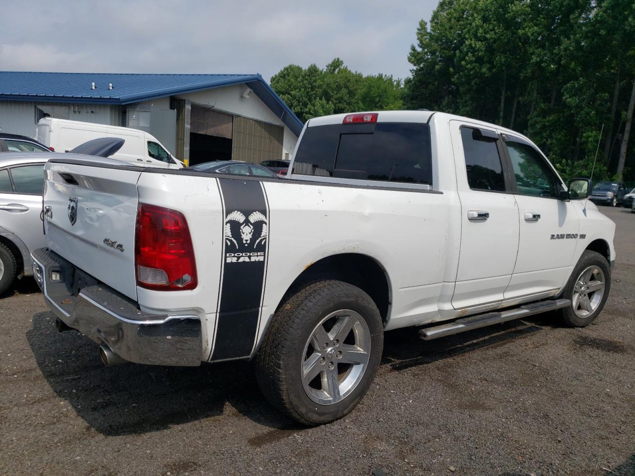 1D7RV1GT4BS618028 2011 Dodge Ram 1500