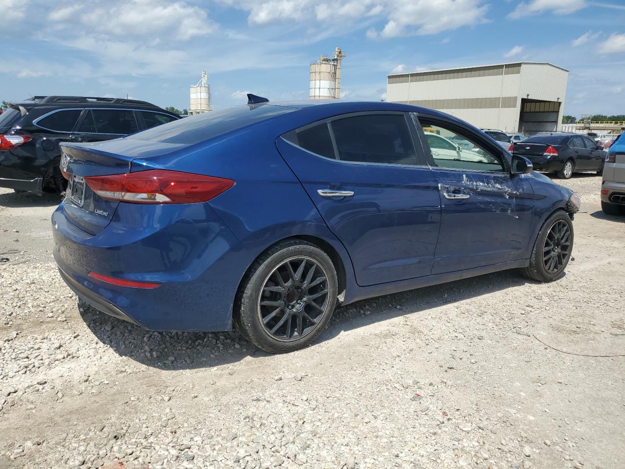 Lot #2821567935 2017 HYUNDAI ELANTRA SE