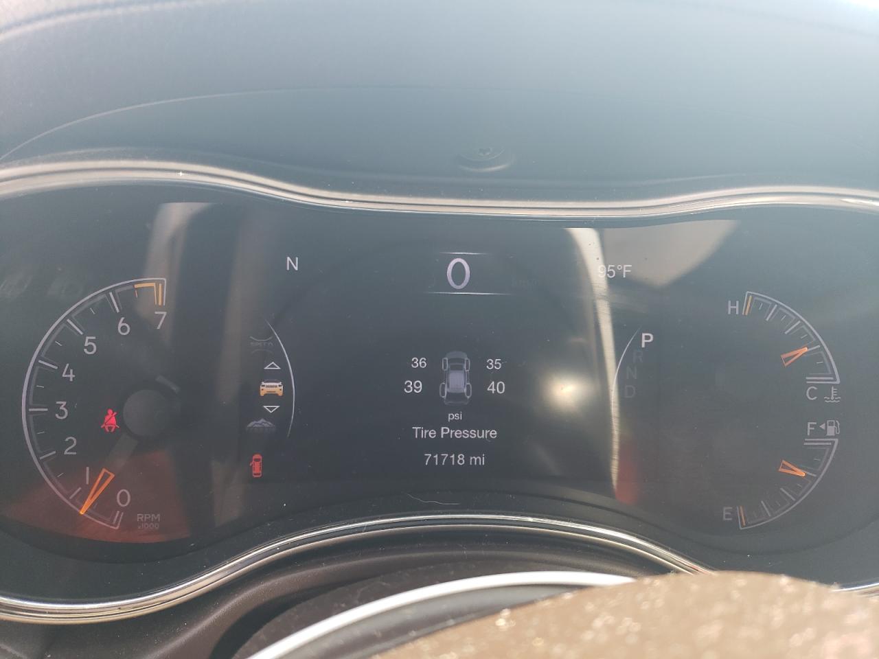 1C4RJFCG3GC404421 2016 Jeep Grand Cherokee Overland