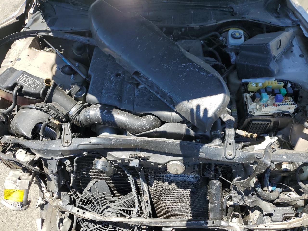 JT8BH28F8Y0175399 2000 Lexus Ls 400