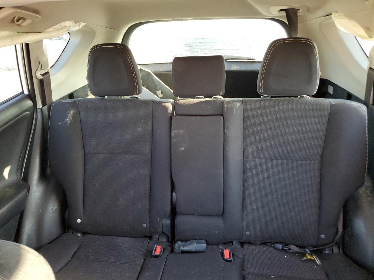 JTMWFREV4HJ118897 2017 Toyota Rav4 Xle