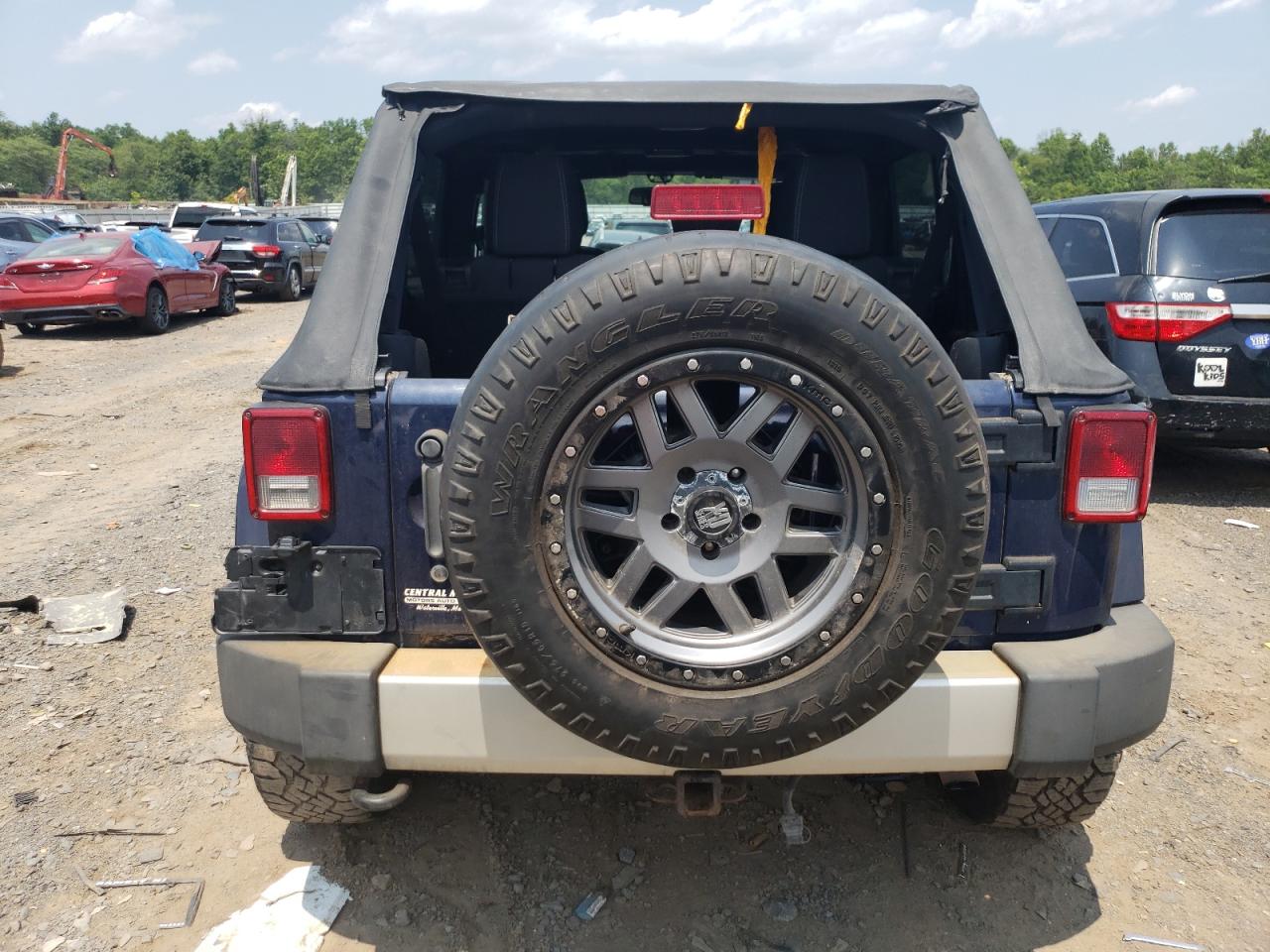 2013 Jeep Wrangler Unlimited Sahara vin: 1C4BJWEG6DL507178