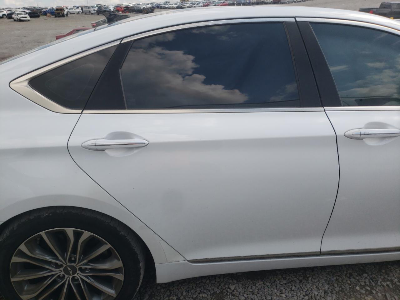 KMHGN4JE8GU137767 2016 Hyundai Genesis 3.8L