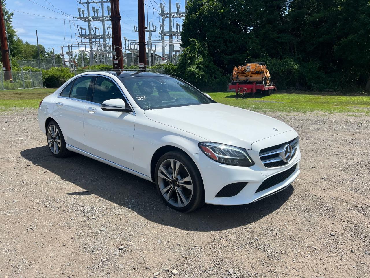 55SWF8EB0KU301047 2019 Mercedes-Benz C 300 4Matic