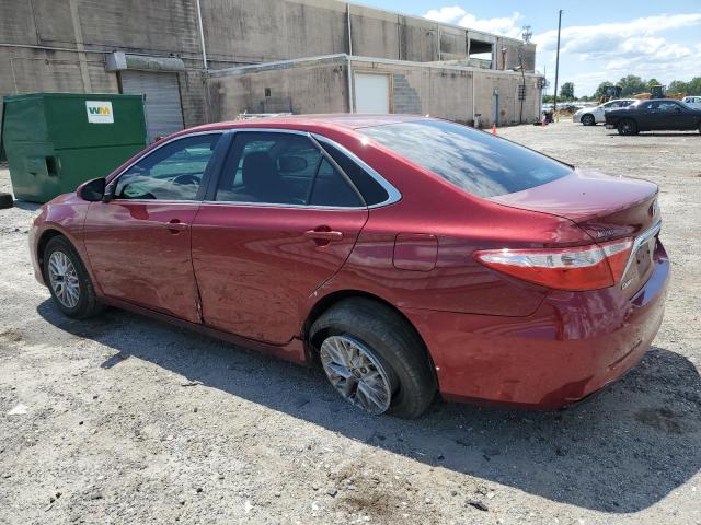 4T1BF1FK1HU647643 2017 TOYOTA CAMRY - Image 2