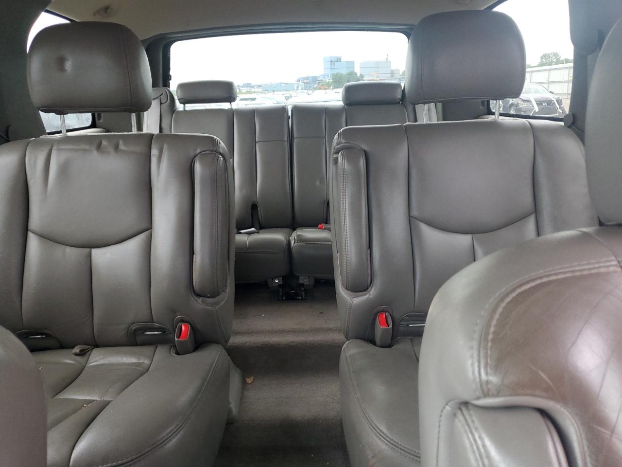 1GNEK13T75R205630 2005 Chevrolet Tahoe K1500