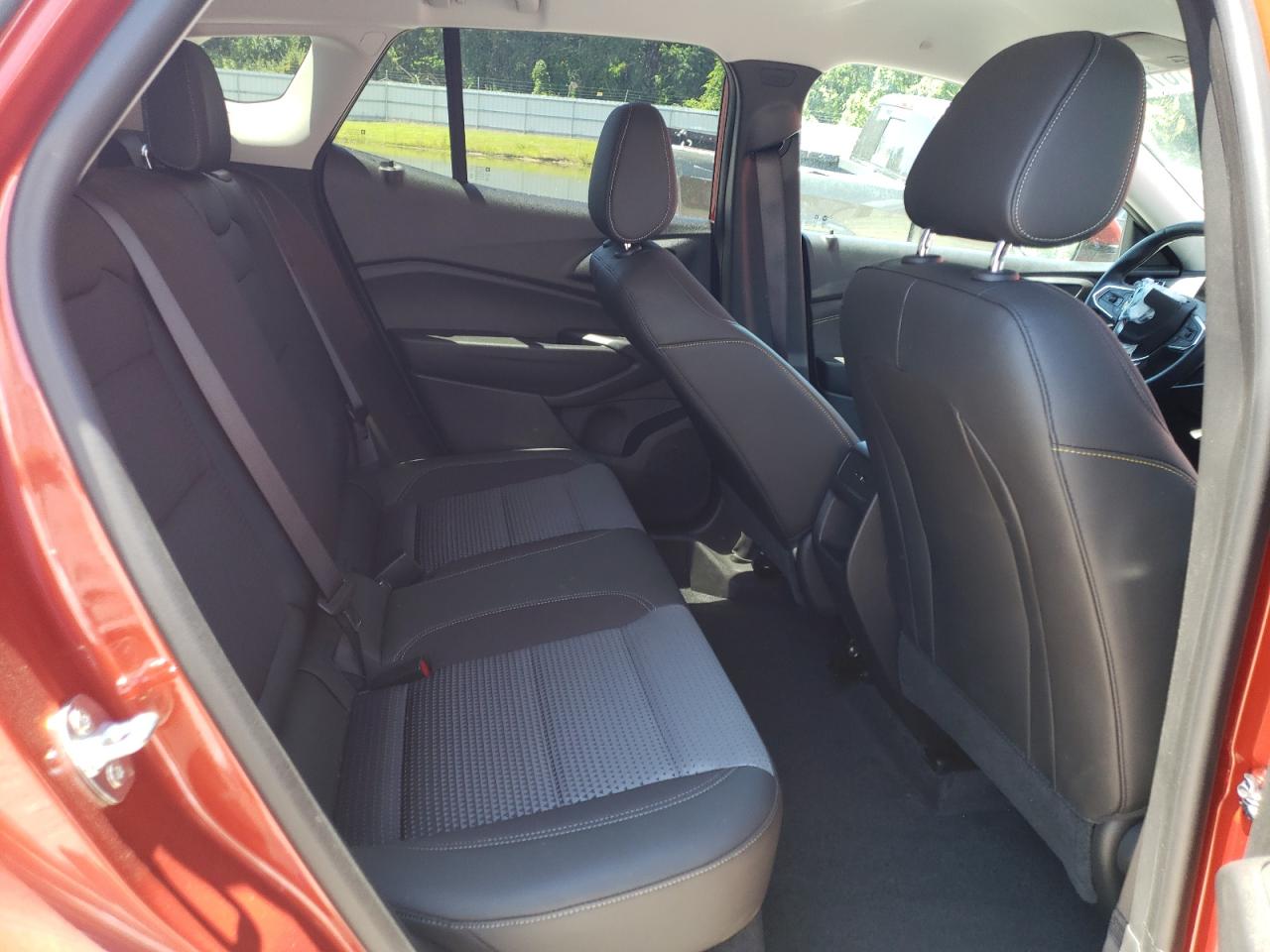 KL77LHE28RC034629 2024 Chevrolet Trax 1Lt