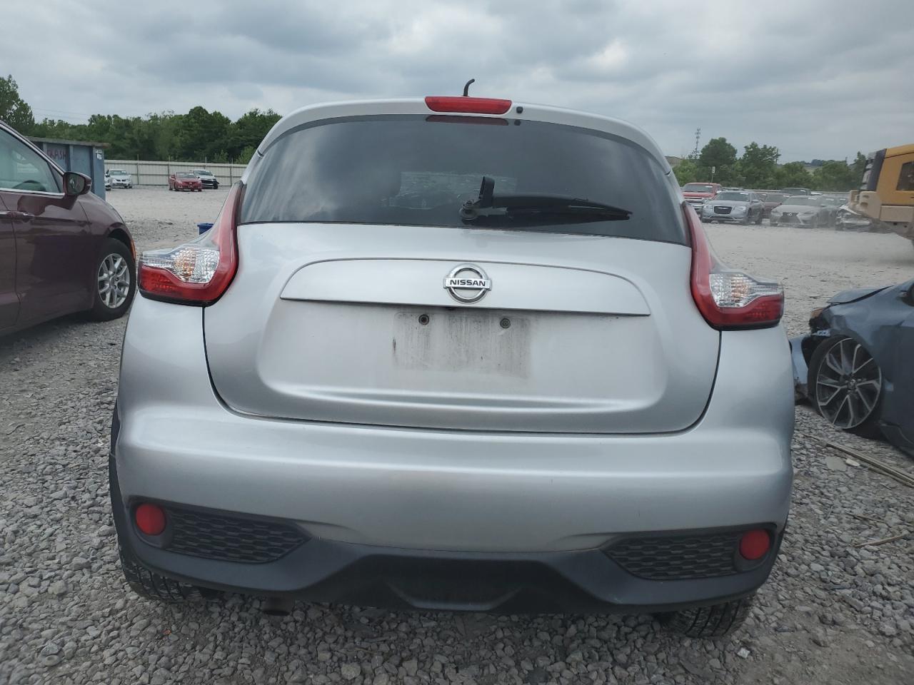 2015 Nissan Juke S vin: JN8AF5MR6FT512429