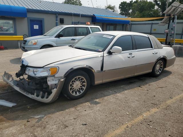 2001 LINCOLN TOWN CAR S #3023955213