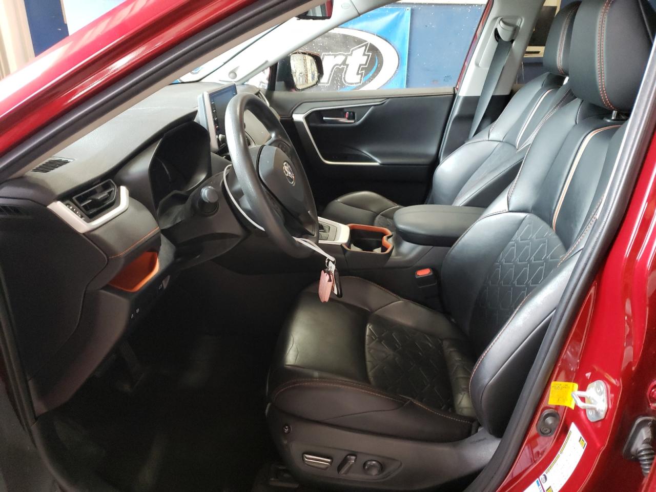 2T3J1RFV8KC059399 2019 Toyota Rav4 Adventure