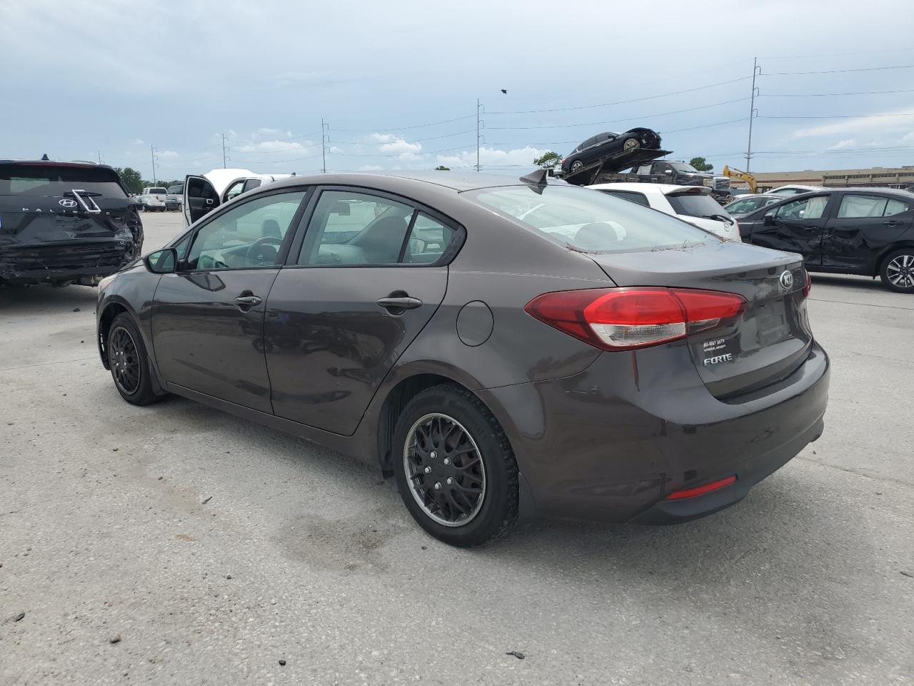 2017 Kia Forte Lx vin: 3KPFK4A76HE042490