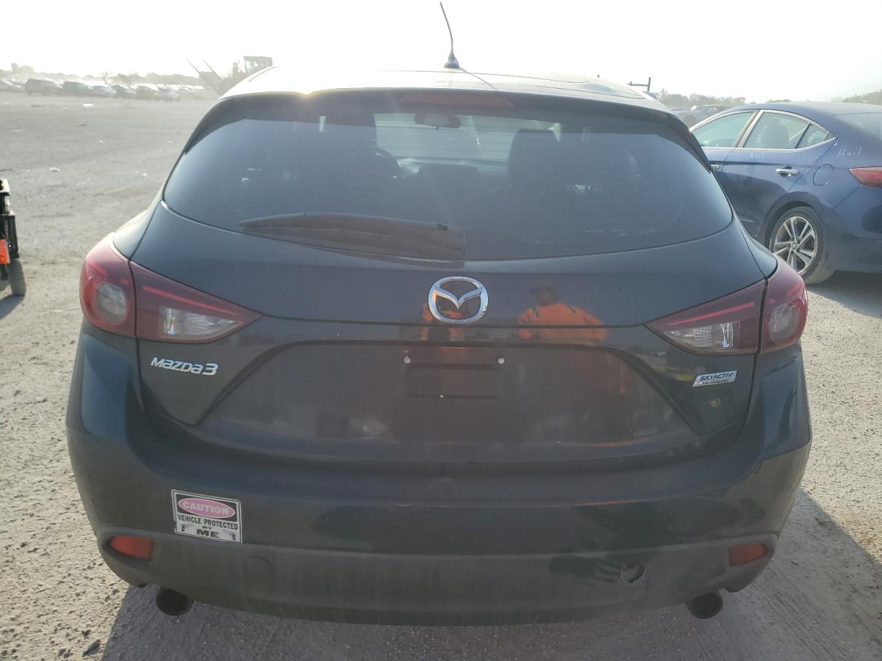 JM1BM1L72E1216803 2014 Mazda 3 Touring