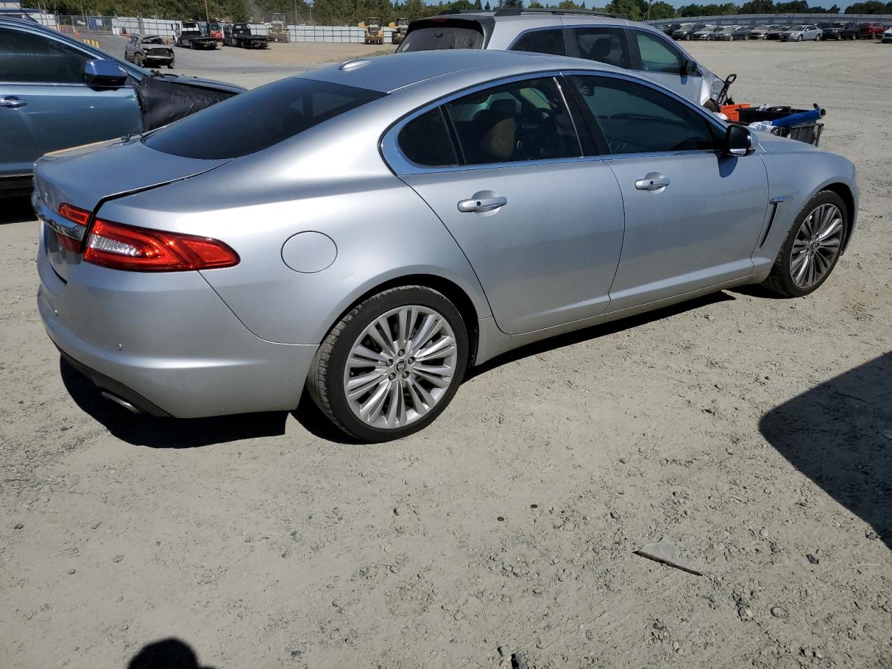 2012 Jaguar Xf Portfolio vin: SAJWA0HB3CLS41150