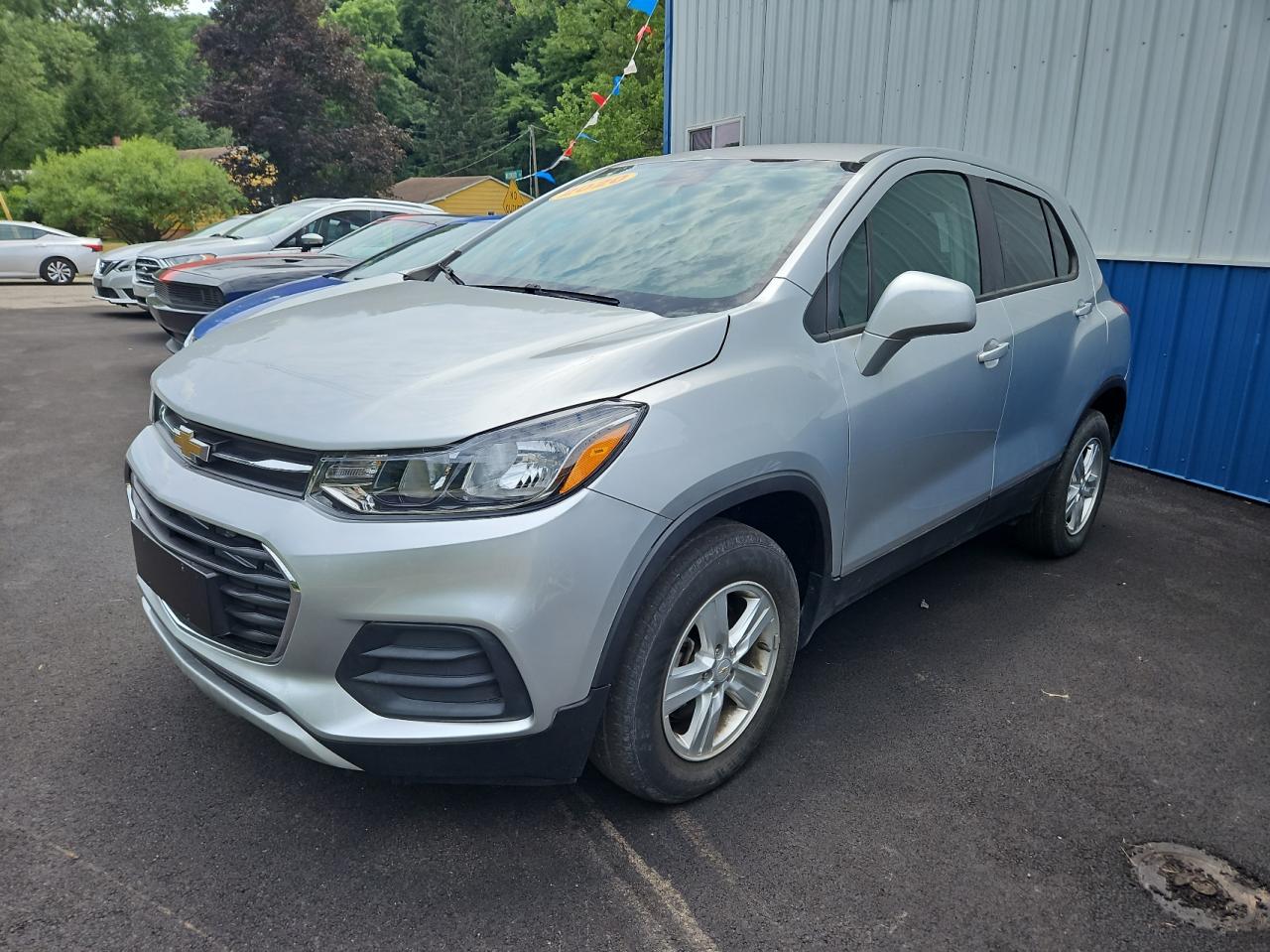 2020 Chevrolet Trax Ls vin: KL7CJNSB1LB017384