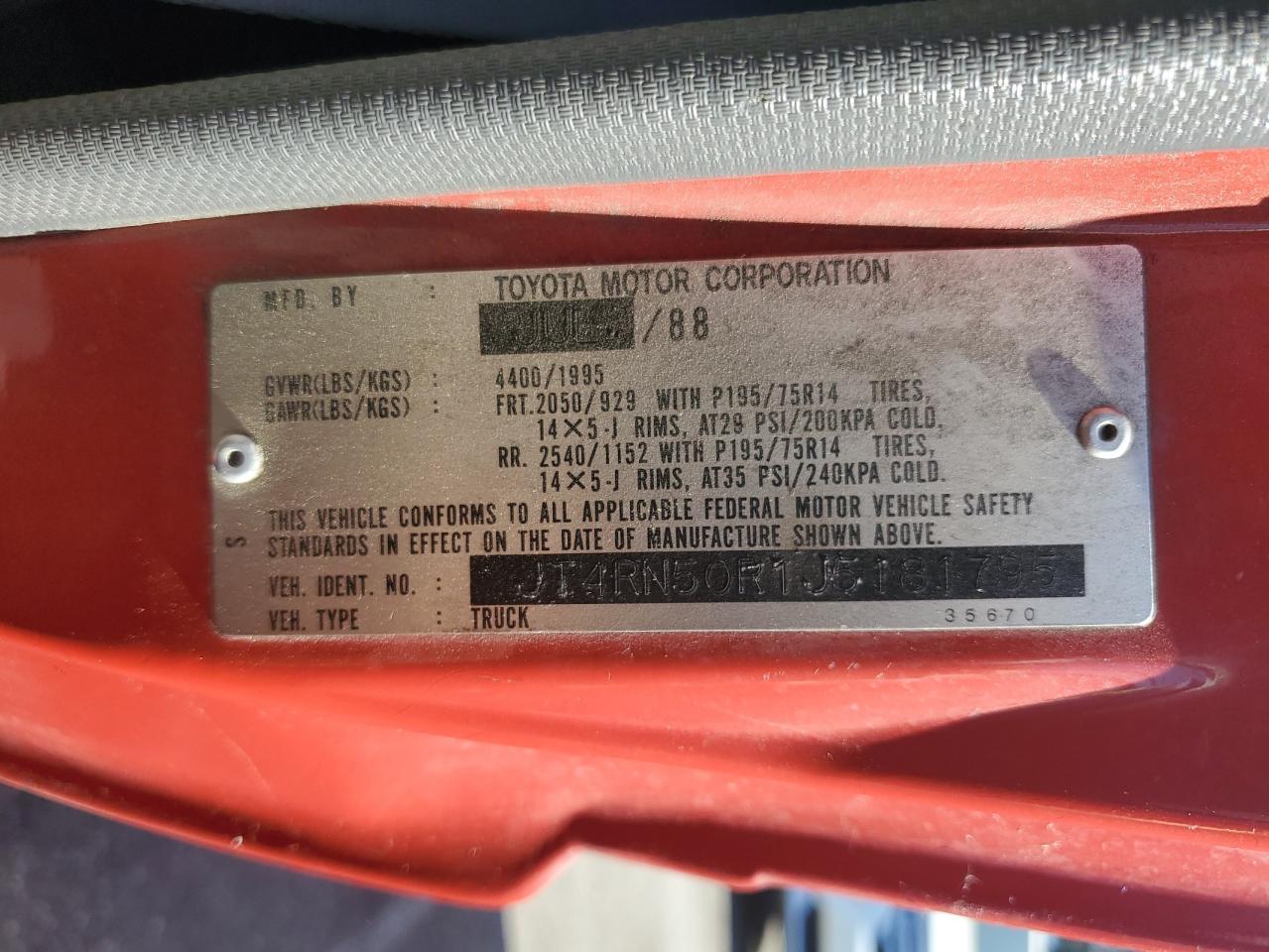 JT4RN50R1J5181795 1988 Toyota Pickup 1/2 Ton Rn50