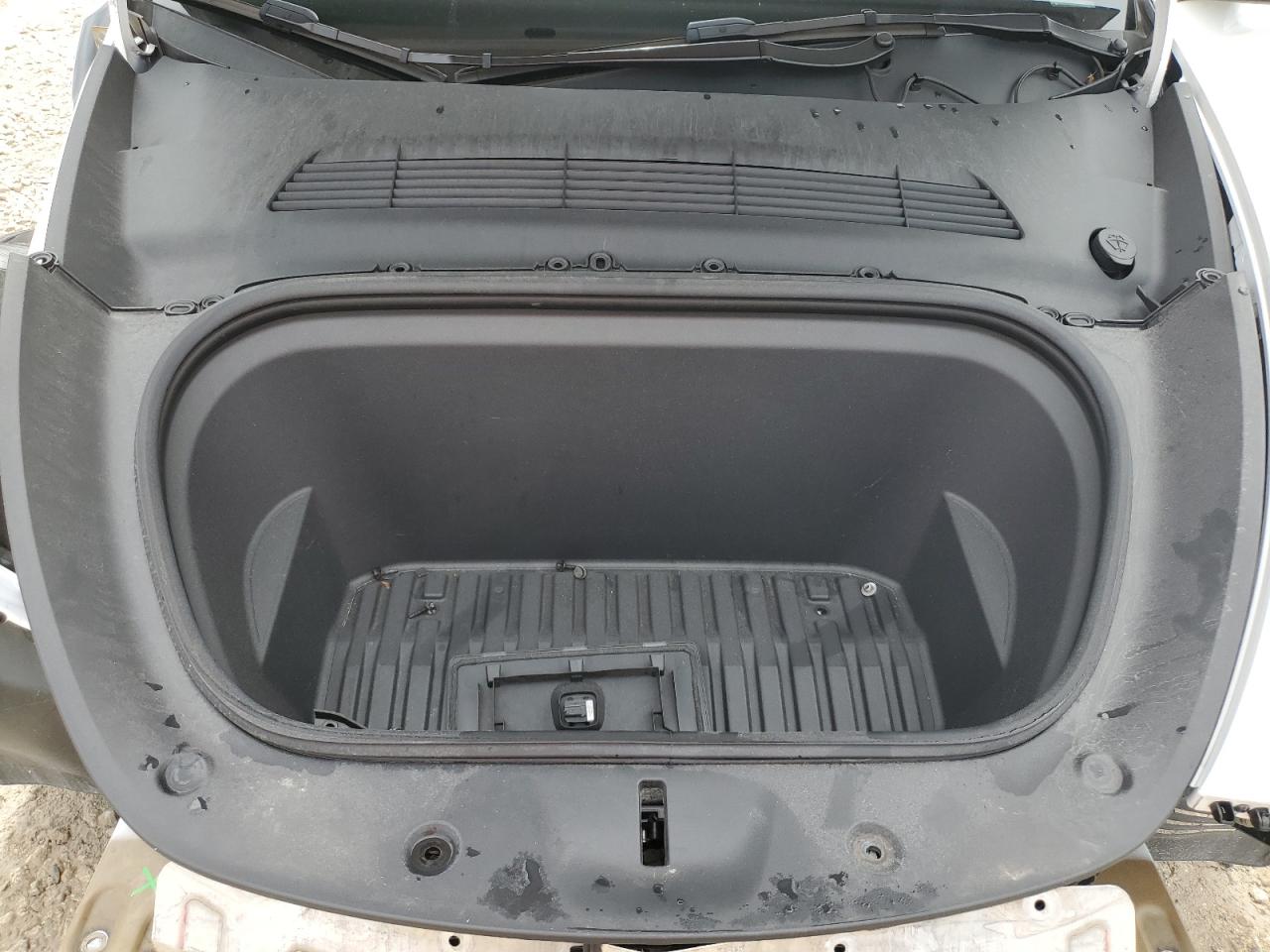 7SAYGDEE6NF320381 2022 Tesla Model Y