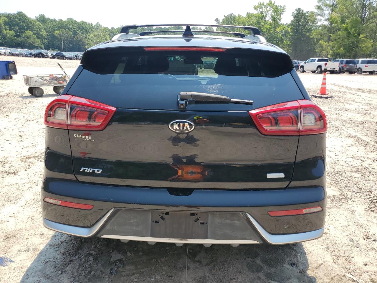 KNDCB3LC1H5040312 2017 Kia Niro Fe