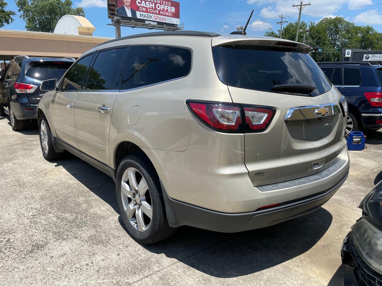 2016 Chevrolet Traverse Lt vin: 1GNKVGKD4GJ145251