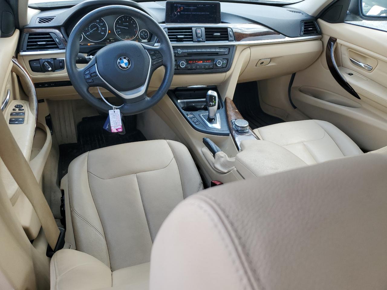 WBA3B5G50FNS15618 2015 BMW 328 Xi Sulev