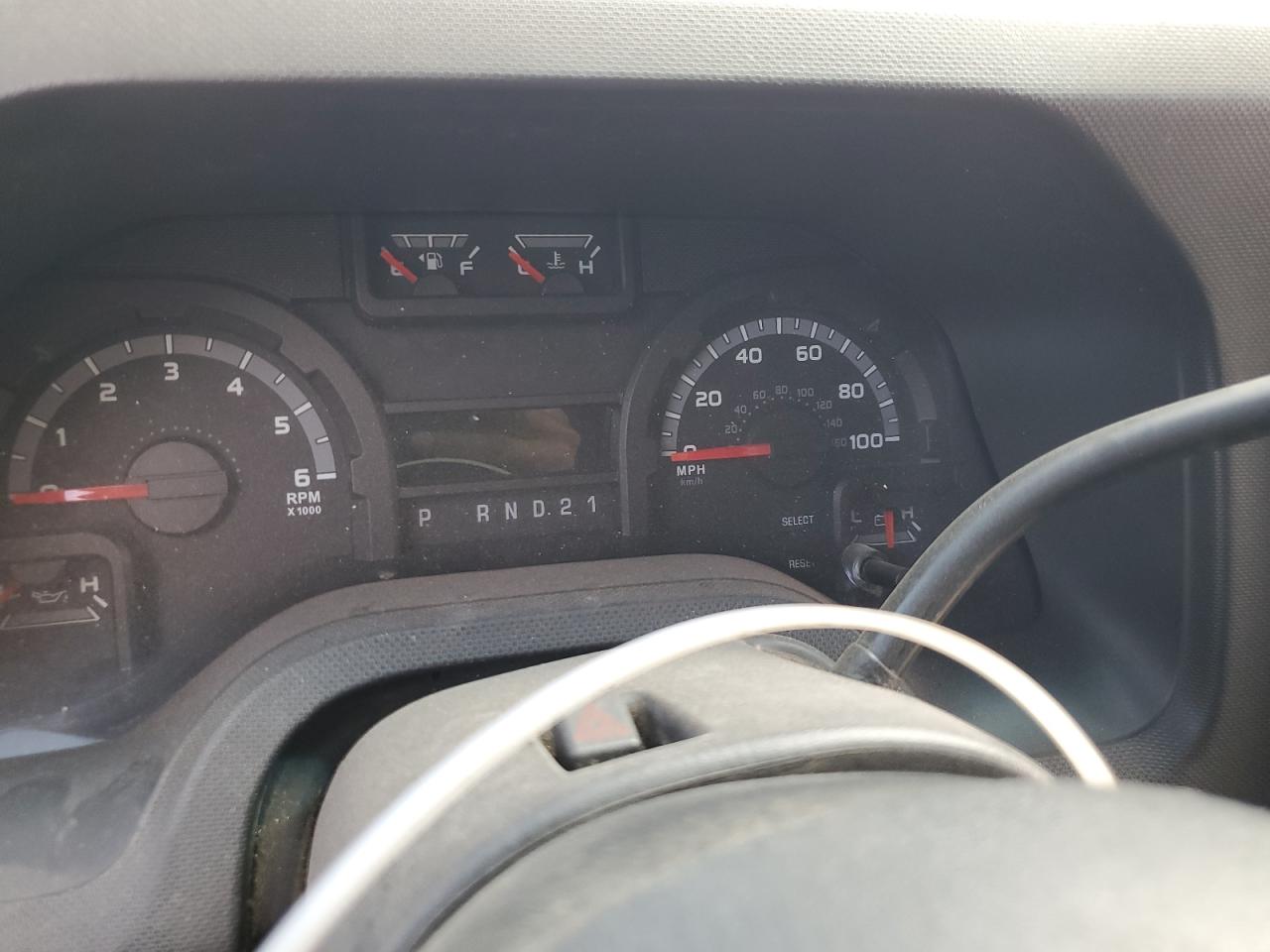 1FTNE1EW5BDB26084 2011 Ford Econoline E150 Van