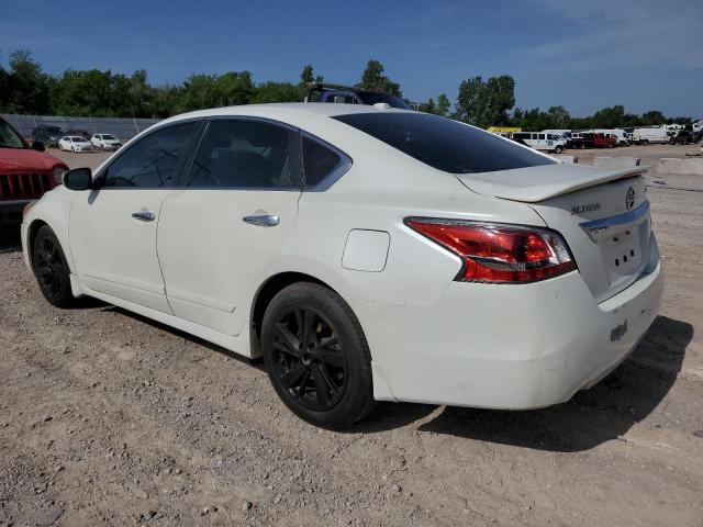 1N4AL3AP4FC581766 2015 NISSAN ALTIMA - Image 2