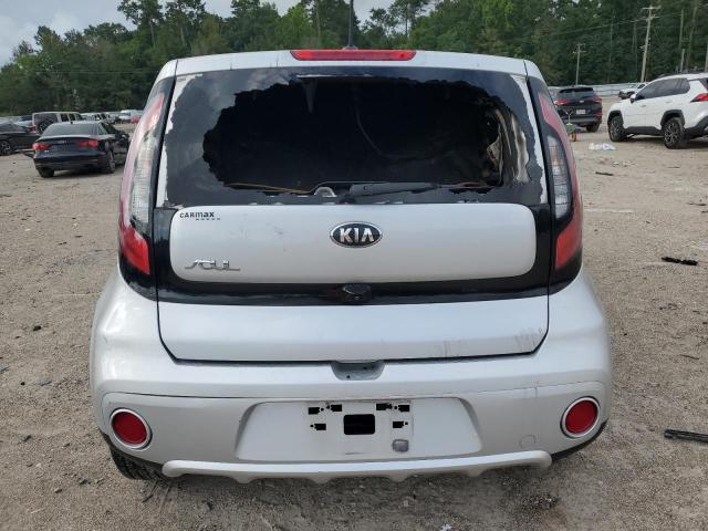 VIN KNDJP3A59J7586637 2018 KIA SOUL no.6