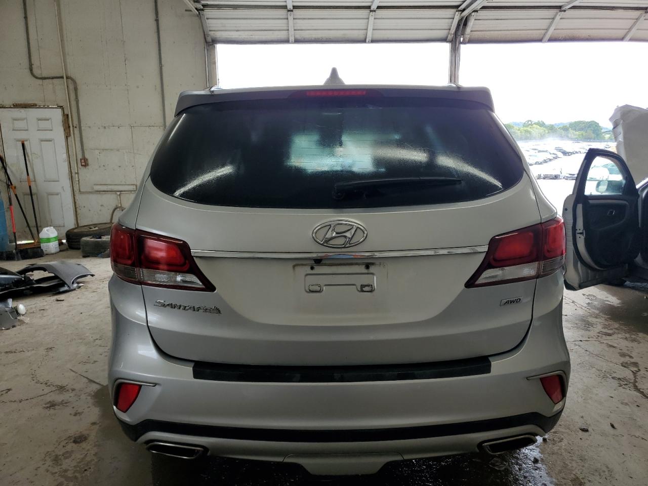 2017 Hyundai Santa Fe Se vin: KM8SMDHF9HU238703