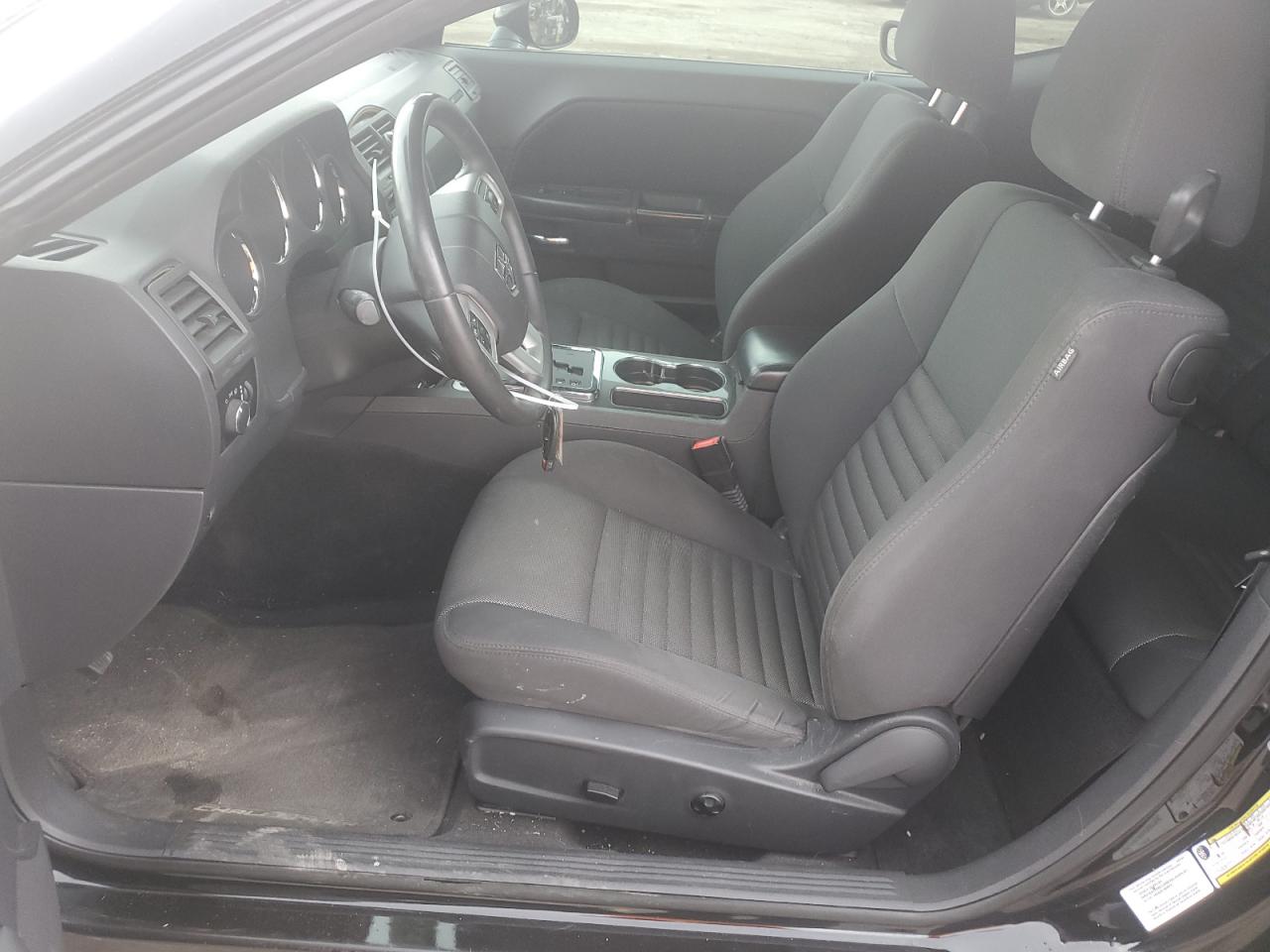 2C3CDYAG5DH700372 2013 Dodge Challenger Sxt