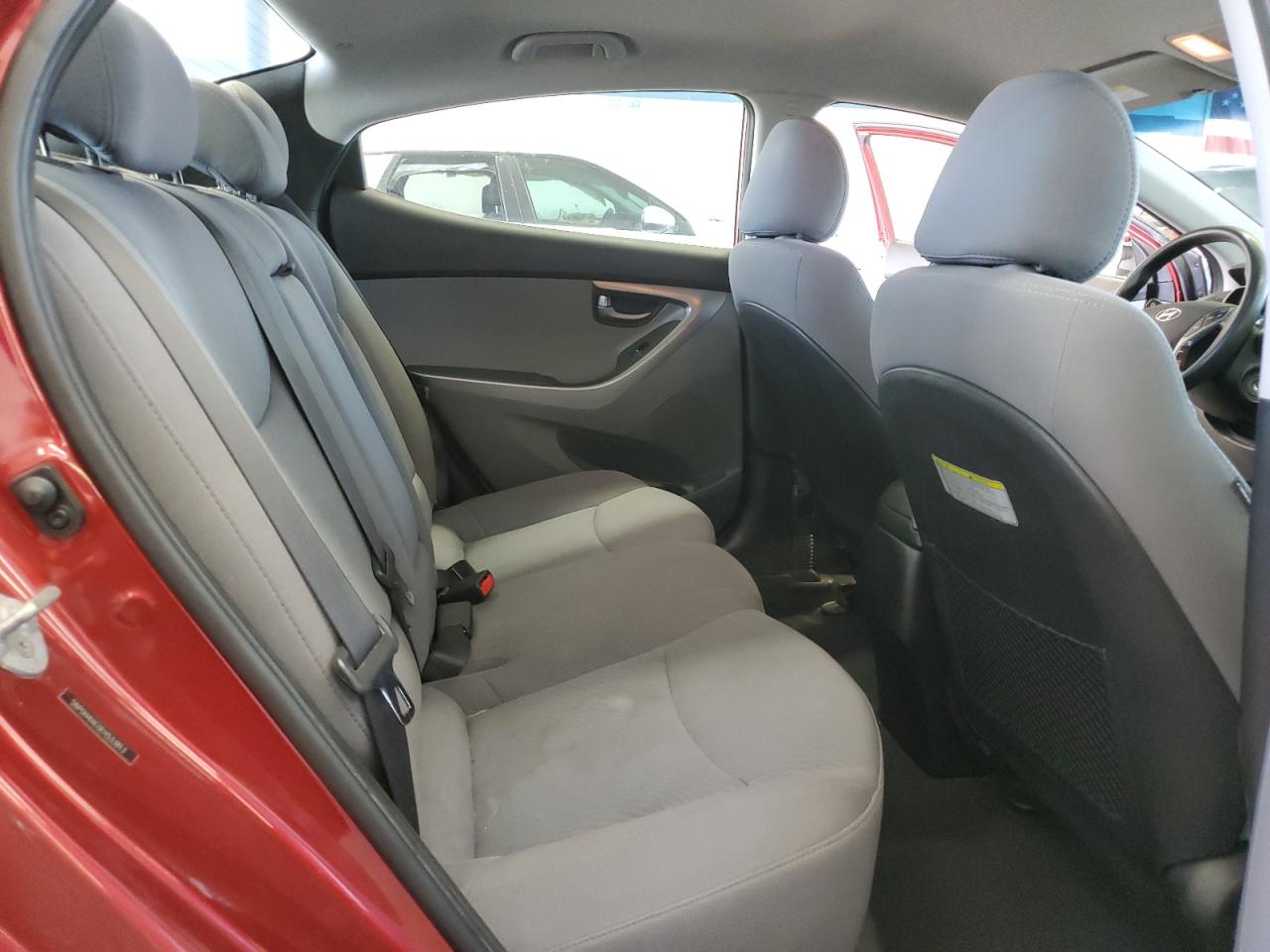 5NPDH4AE0EH533813 2014 Hyundai Elantra Se