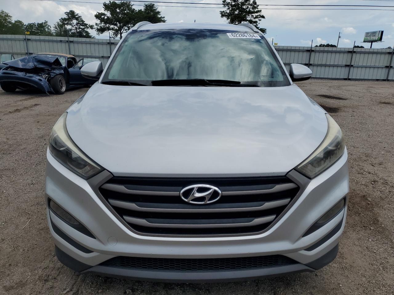 2016 Hyundai Tucson Limited vin: KM8J33A26GU240469