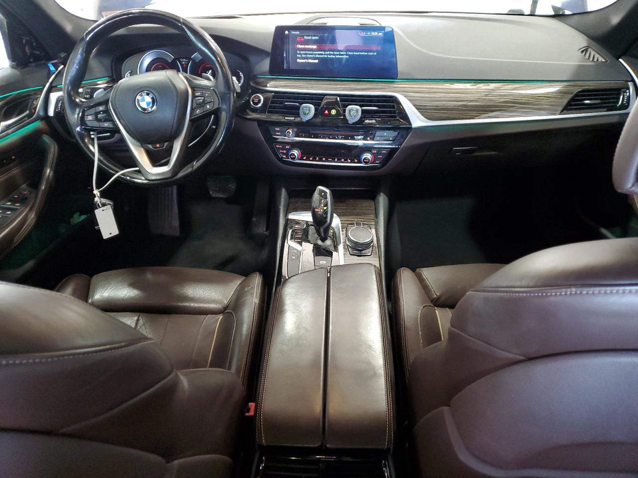 WBAJB1C58JG623853 2018 BMW 530Xe