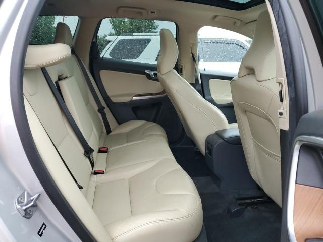 2017 VOLVO XC60 T6 IN - YV449MRU5H2018690