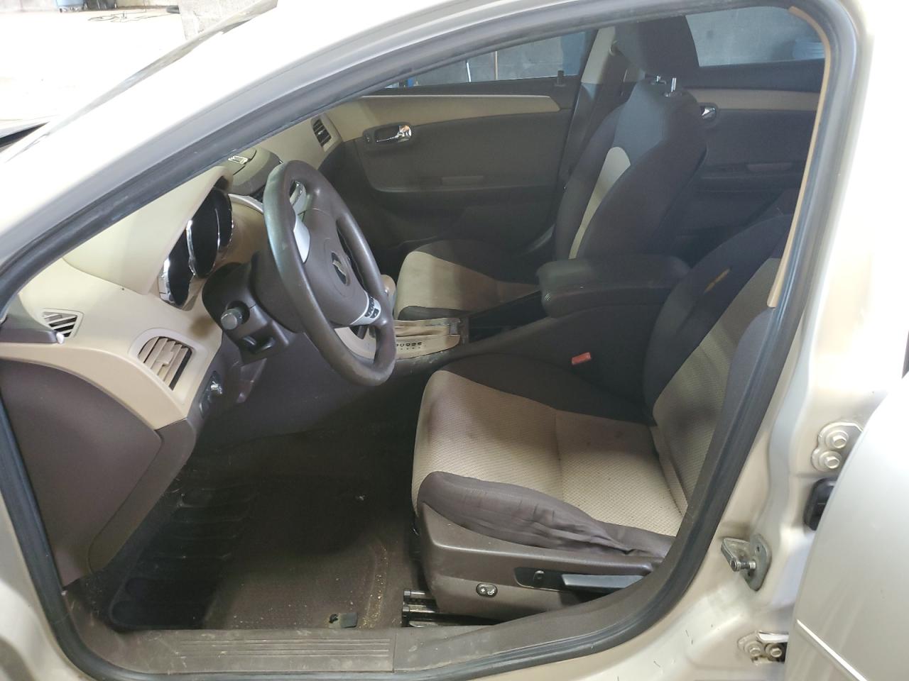 1G1ZB5EB3AF110069 2010 Chevrolet Malibu Ls