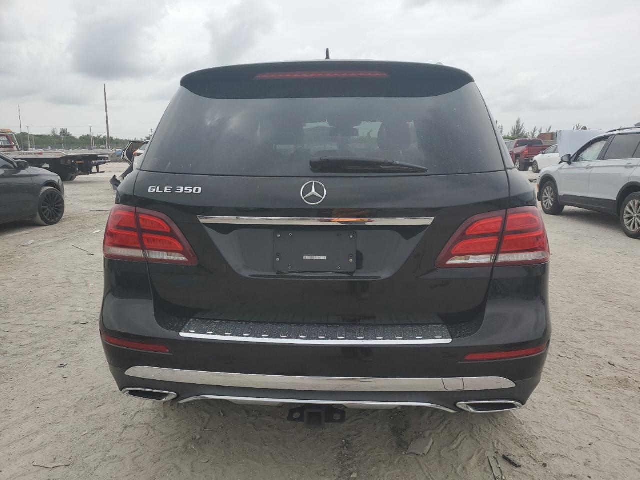 4JGDA5JB2JB053182 2018 Mercedes-Benz Gle 350