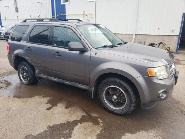 Vin: 1fmcu9dg2akd29538, lot: 61823614, ford escape xlt 20104