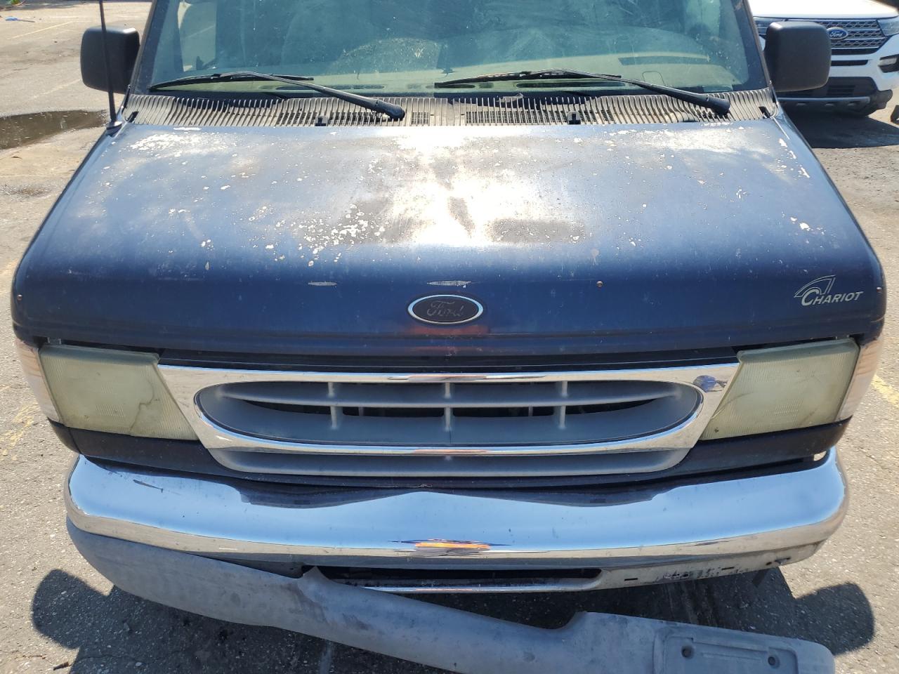 1FDRE14W52HB07137 2002 Ford Econoline E150 Van