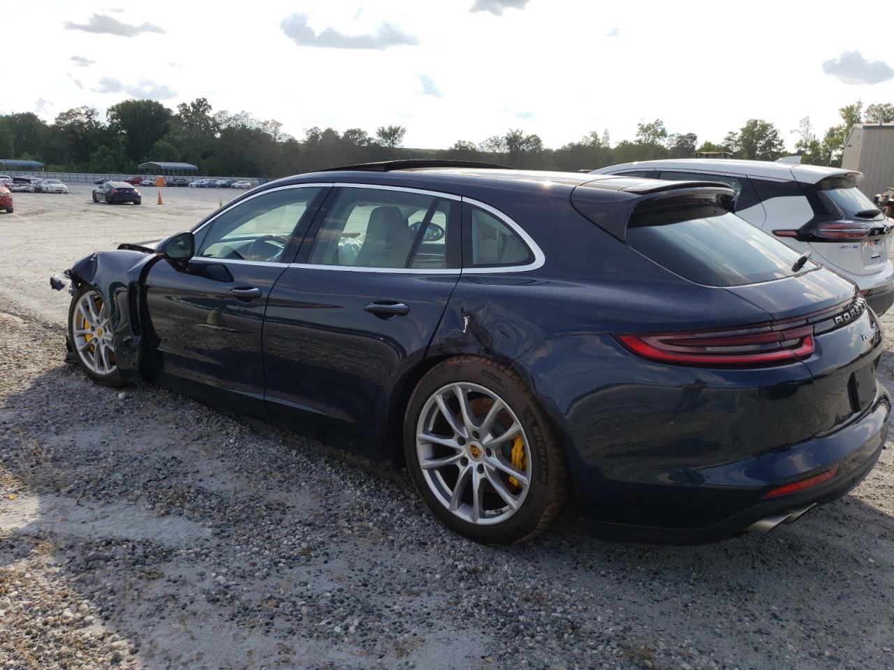 2018 Porsche Panamera 4S Sport Turismo vin: WP0CB2A72JL190995