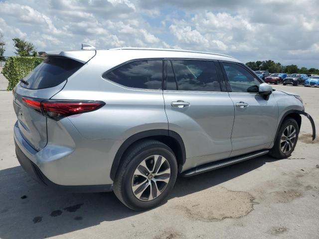 2022 TOYOTA HIGHLANDER - 5TDGZRAH2NS555338