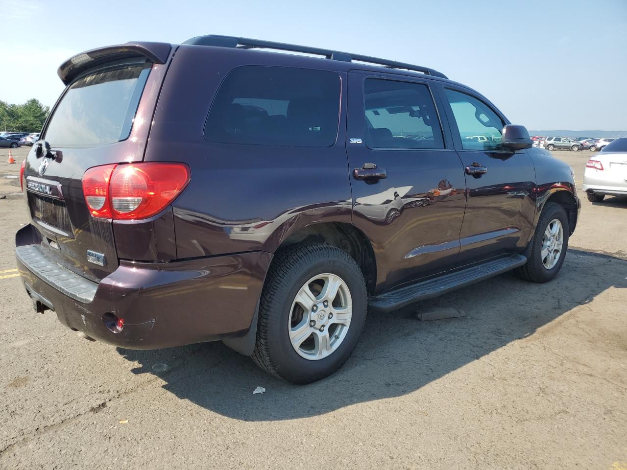 2013 Toyota Sequoia Sr5 vin: 5TDBY5G15DS074532