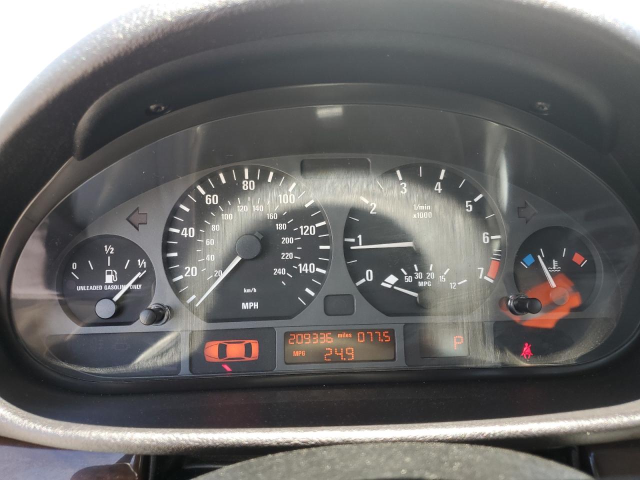 WBAET37463NJ34393 2003 BMW 325 I