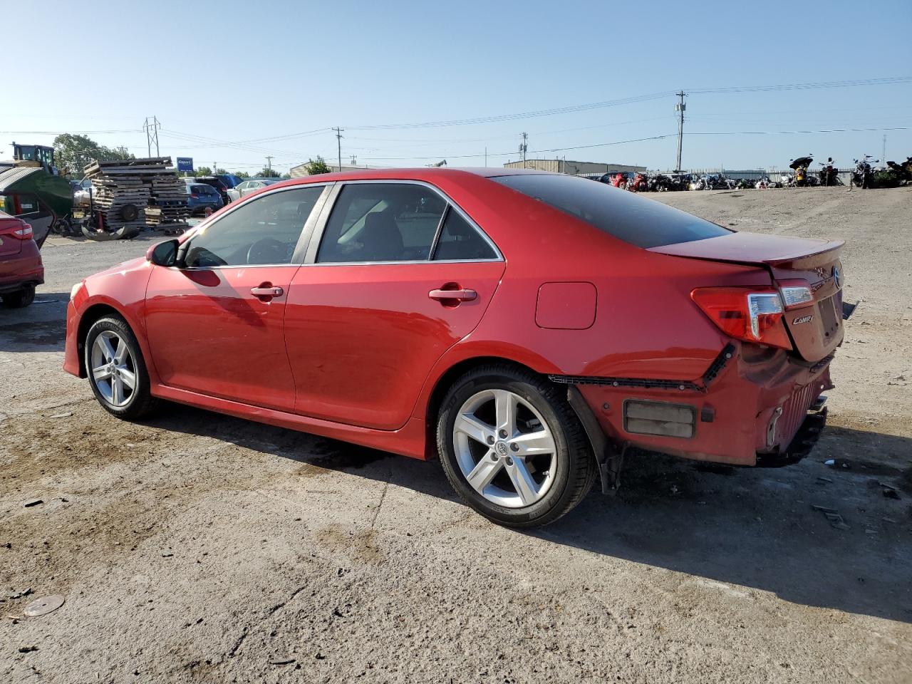 4T1BF1FK5DU686018 2013 Toyota Camry L