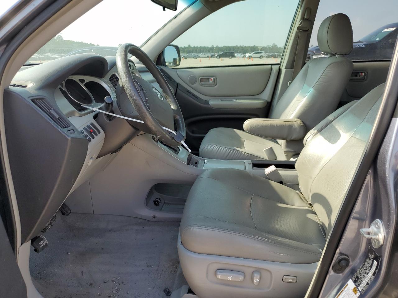 JTEGP21A850075593 2005 Toyota Highlander Limited