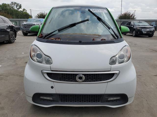 VIN WMEEJ9AA6FK830365 2015 Smart Fortwo no.5