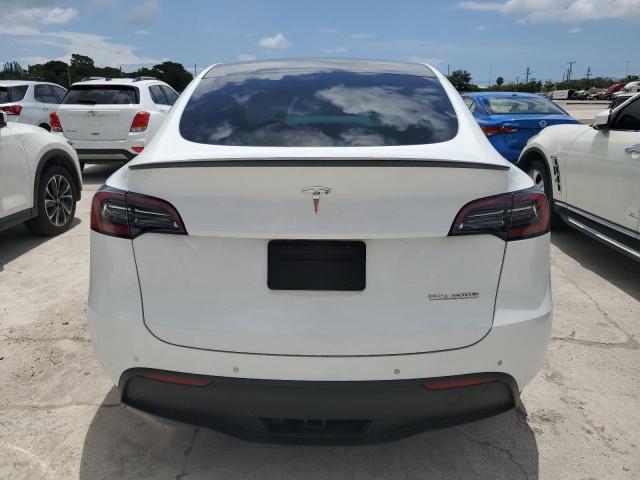 2022 Tesla Model Y VIN: 7SAYGDEFXNF372346 Lot: 61316274