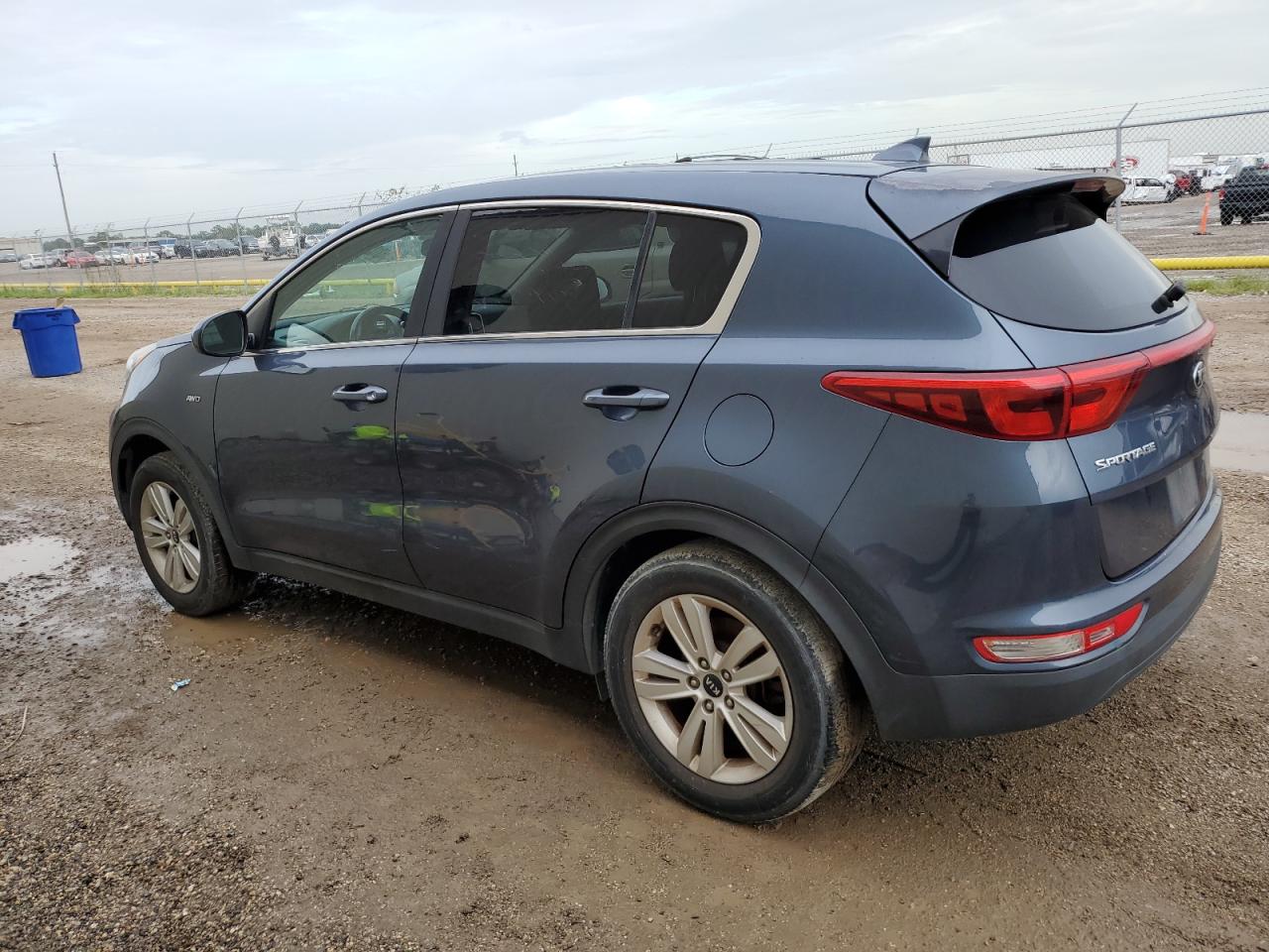 KIA SPORTAGE LX