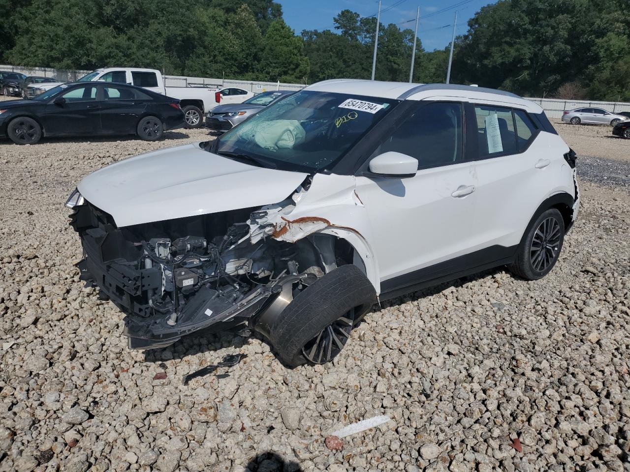 Lot #2989172692 2021 NISSAN KICKS SV