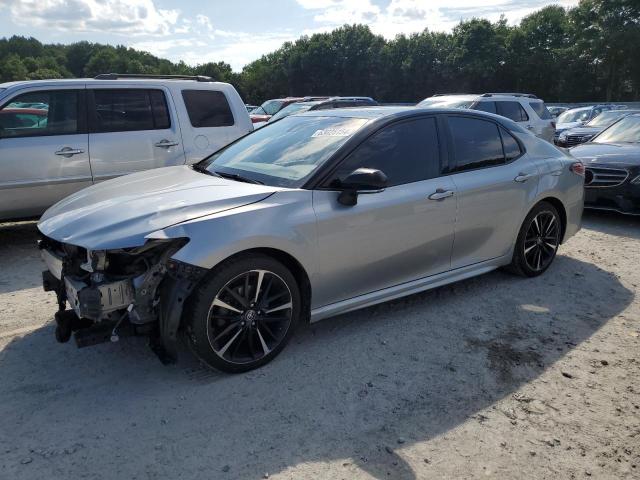 TOYOTA CAMRY XSE