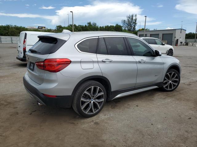 VIN WBXHT3C37H5F78943 2017 BMW X1, Xdrive28I no.3